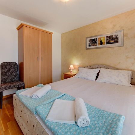 בודווה Disney Apartments מראה חיצוני תמונה