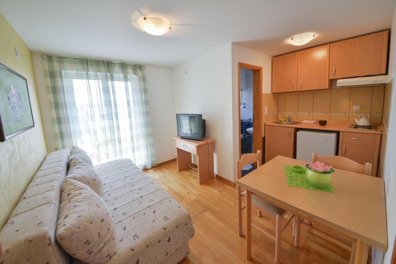בודווה Disney Apartments מראה חיצוני תמונה