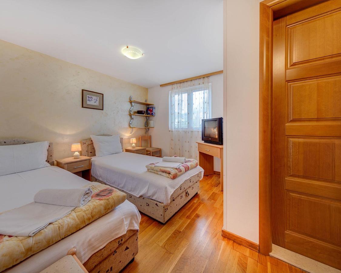 בודווה Disney Apartments מראה חיצוני תמונה