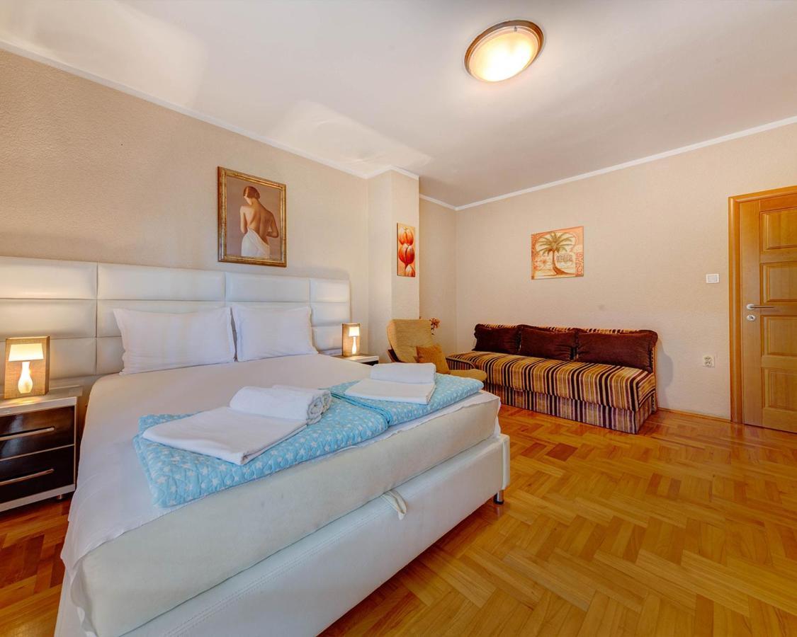 בודווה Disney Apartments מראה חיצוני תמונה